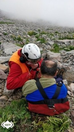 Sucesos.- Rescatado un montañero tras resultar herido al caerse en el refugio de Meicín, en Lena 