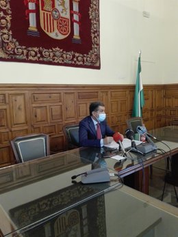 El presidente del TSJA, Lorenzo del Río, presenta la memoria anual del alto tribunal andaluz