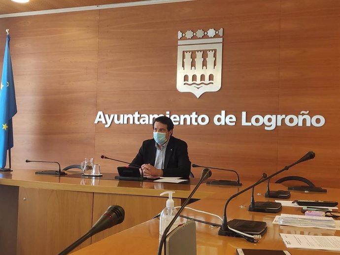 El portavoz del equipo de Gobierno del Ayuntamiento de Logroño, Kilian Cruz Dunne