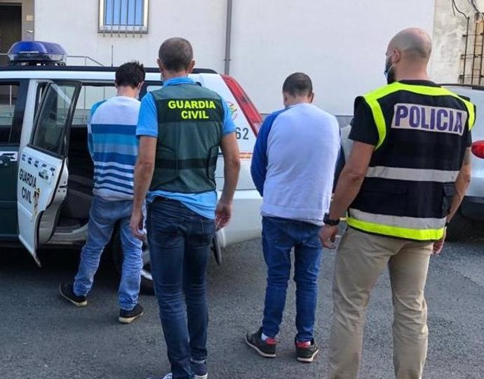 Cuatro personas detenidas en relación al robo con violencia en una gasolinera de Ferrol