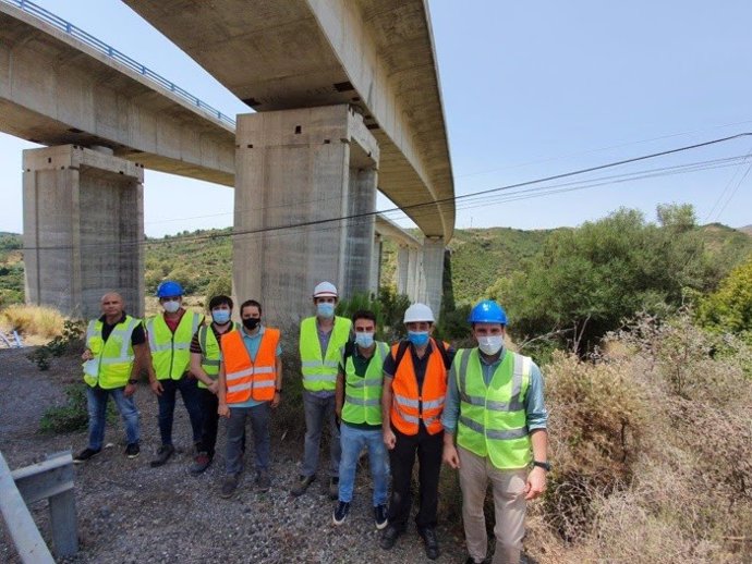 Foto de la visita realizada hace unos días al viaducto de la autopista Ausol, en el marco del proyecto Piloting.