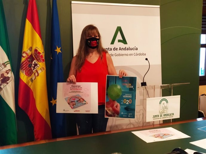 La asesora de programa del Instituto Andaluz de la Mujer (IAM) en Córdoba, Lourdes Arroyo, en rueda de prensa