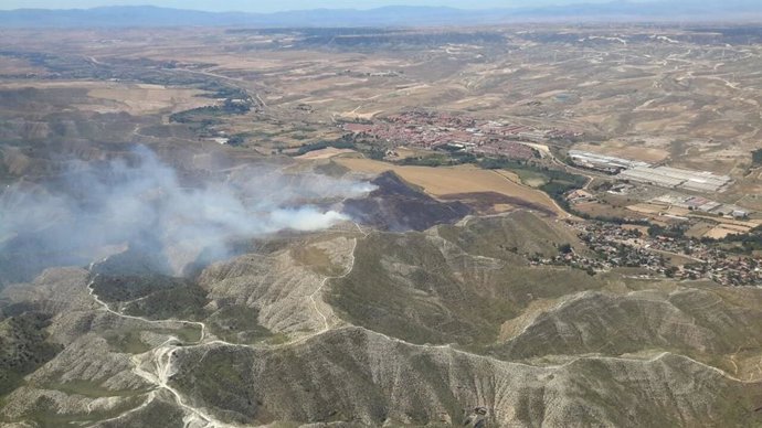 El incendio de María de Huerva declarado este miércoles, 15 de julio, afecta a una superficie cercana a las 70 hectáreas.