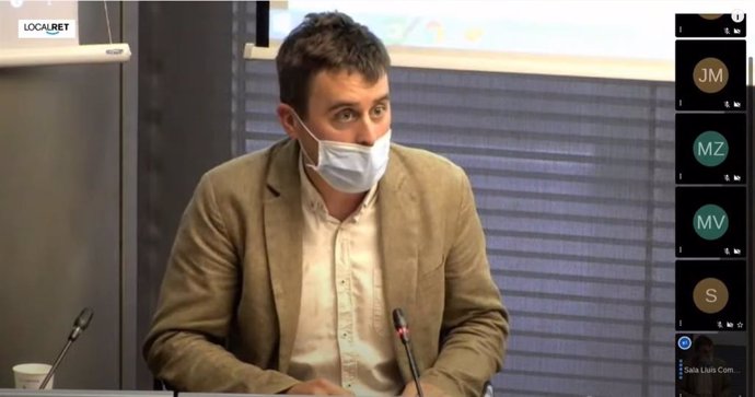 El concejal de Derechos de Ciudadanía de Barcelona, Marc Serra, en la comisión de Presidencia.