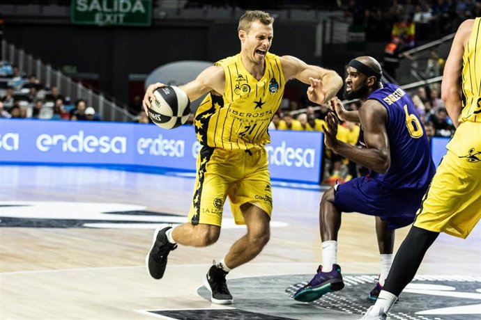 Tim Abromaitis, en su etapa como jugador del Iberostar Tenerife