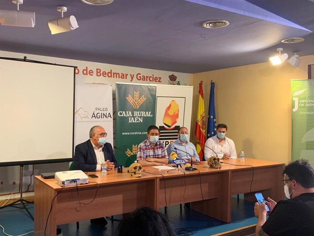 Inauguración del Campo de Voluntariado de Bedmar y Garcíez, en Jaén
