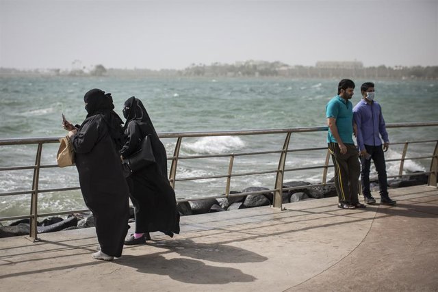 Mujeres en la ciudad de Yeda, en Arabia Saudí
