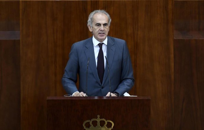 El consejero de Sanidad de la Comunidad de Madrid, Enrique Ruiz Escudero, interviene en el pleno de la Asamblea de Madrid, en Madrid (España), a 9 de julio de 2020. Entre otras cuestiones, el pleno debate una iniciativa de Vox para que Ayuso y sus conse