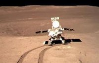 La misión china Chang'e 4 reanuda operaciones en el vigésimo día lunar