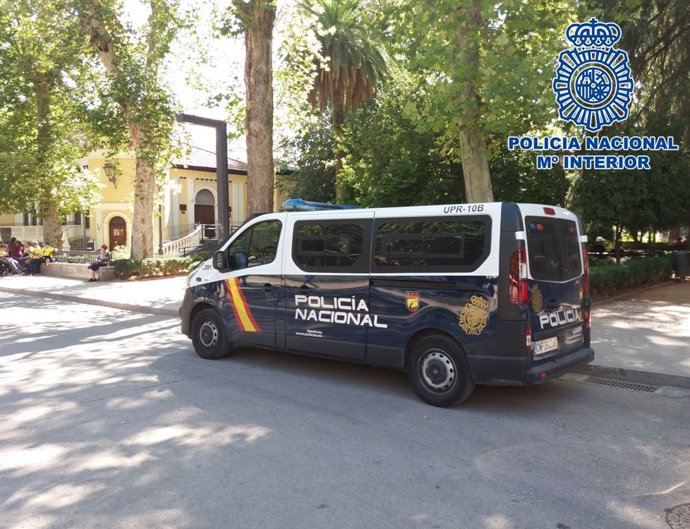 Vehículo de la Policía Nacional