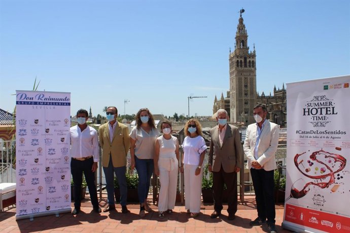 Sevilla.- Turismo.- Coronavirus.- Hoteles homenajean con catas de vinos a trabaj