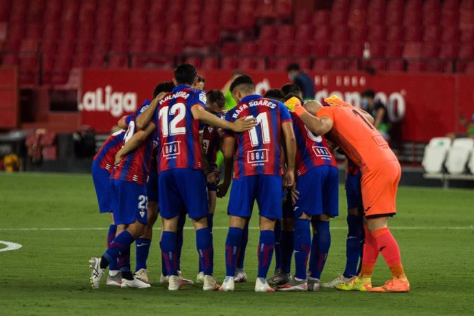 Fútbol.- El Eibar supera al Valladolid en el choque sin nada en juego