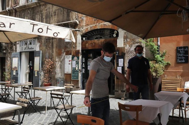 Coronavirus.- Italia suma solo 8 muertos mientras ve aumentar los casos importados desde el extranjero