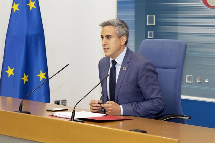 Zuloaga en rueda de prensa