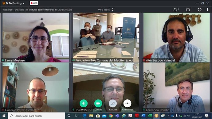 Imagen de la videoconferencia de Fundación Tres Culturas, Mercacórdoba y dos entidades portuguesas Cimbal y Nerbe.