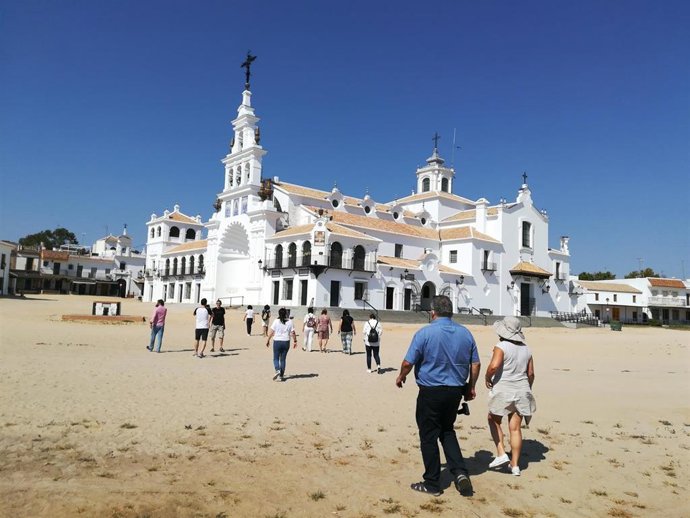 Nota Y Fotos Sobre La Visita Por La Provincia De Agentes De Viajes De España Y Periodistas Italianos Para Conocer La Oferta Turística