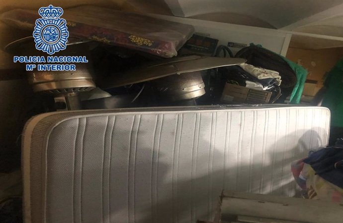 Imagen de los colchones hallados en el establecimiento hostelero de Melilla y donde dormían los dos trabajadores.