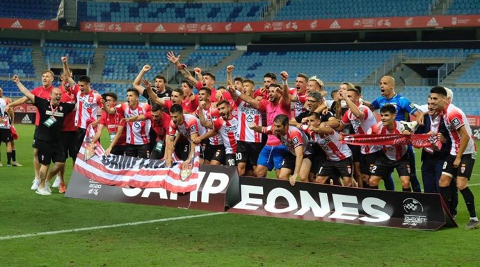 La UD Logroñés asciende a segunda división