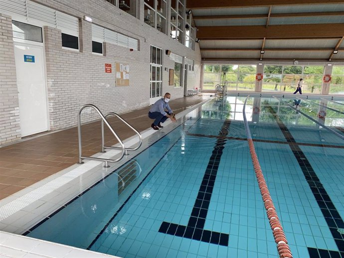 Apertura de piscinas cubiertas climatizadas en Siero.