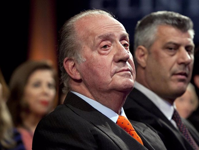 Don Juan Carlos I, King of Spain, listens to speakers during the session "Designing for Impact" at the Clinton Global Initiative September 23, 2012 New York City.