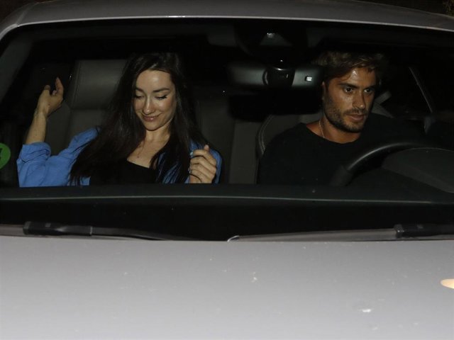 Adara Molinero y Rodri Fuertes disfrutan de una velada romántica para dos