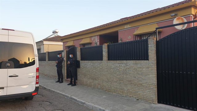 Operación de la Guardia Civil en Valencina (Sevilla) contra el contrabando de tabaco