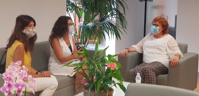Reunión mantenida este lunes entre la Delegada del Gobierno en la Comunitat Valenciana, Gloria Calero, y la alcaldesa de Paiporta, Isabel Martín