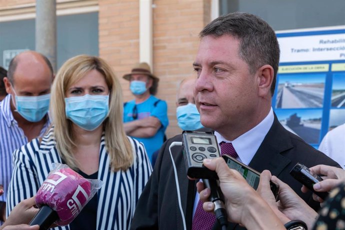 El presidente de C-LM, Emiliano García-Page, en un acto en Motilla del Palancar.