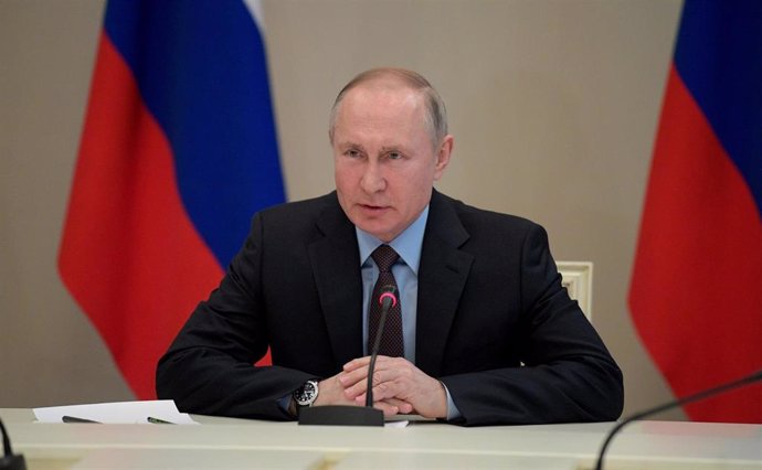 Vladimir Putin en una reunión con el Gobierno en Moscú
