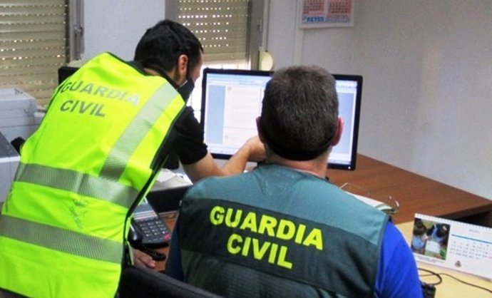 La Guardia Civil investiga el robo en dos fincas de Brovales
