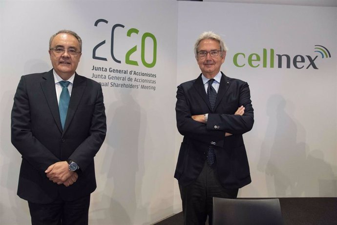 El consejero delelgado de Cellnex Telecom, Tobías Martínez, y el presidente, Franco Bernab