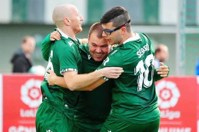 Las fundaciones Universia y de LaLiga convocan la segunda edición de las becas para los jugadores de LaLiga Genuine Santander