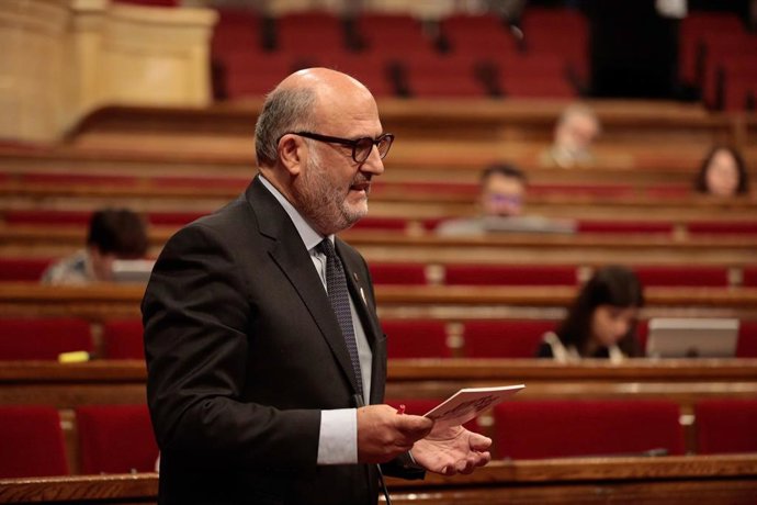 El diputado de JxCat en el Parlament Eduard Pujol, en el pleno del 21 de mayo de 2020.