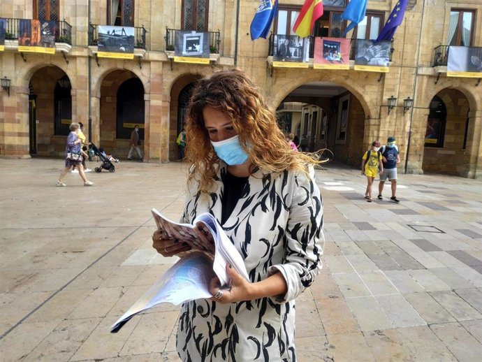 La concejala del Grupo Municipal de Somos Oviedo, Anabel Santiago.