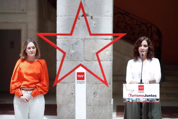 La presidenta de la Comunidad de Madrid, Isabel Díaz Ayuso, y la consejera de Cultura y Turismo, Marta Rivera, presenta la estrategia de turismo regional tras la crisis del coronavirus.