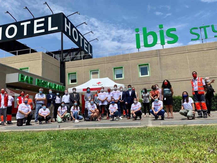 Chakir el Homrani ha visitat l'espai Hotel Ibis de Torrefarrera.