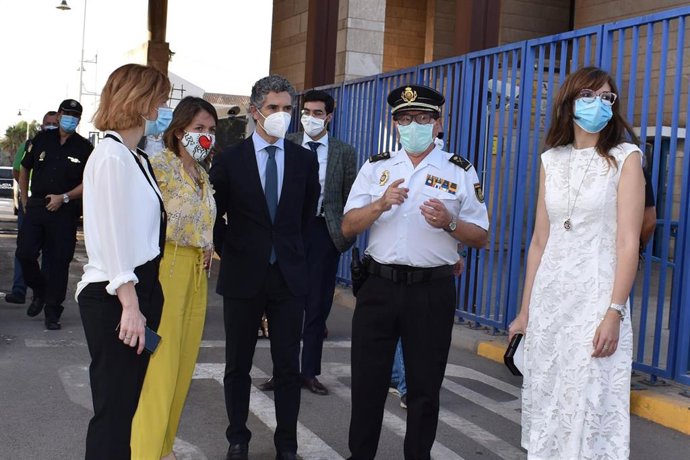 La delegada del Gobierno en una visita reciente a la frontera