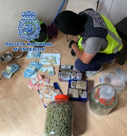 Desmantelado un "histórico" punto de venta de droga en El Zapillo, en Almería