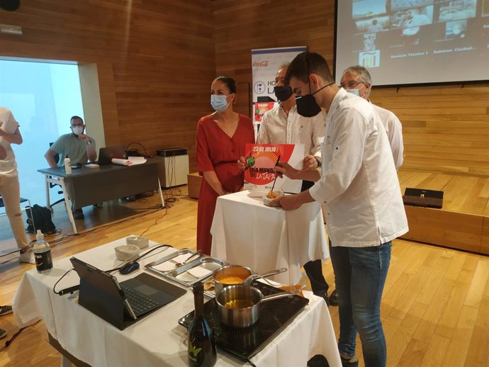 Logroño celebra el Día Mundial de la Tapa con 'Oído Cocina', "un tributo a la ca