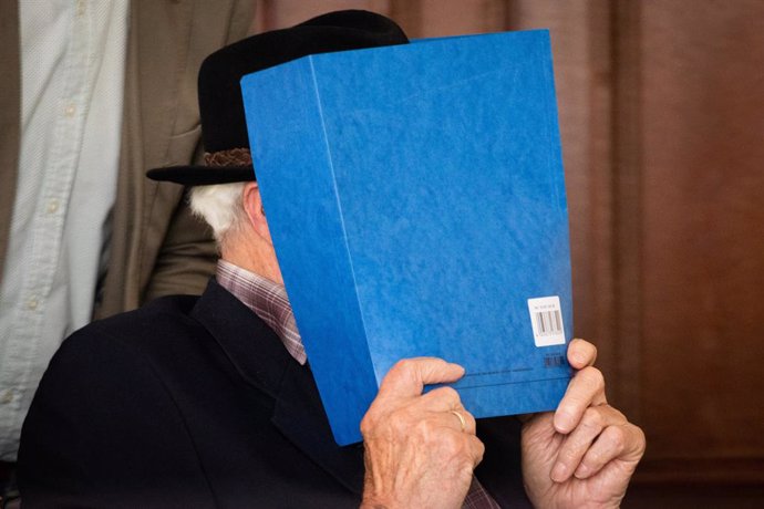 Alemania.- Condenado a sus 93 años un ex guardia del campo de concentración de S
