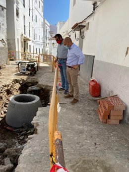 Pizarro y Chacón viendo obras del Plan Inverte en Alcalá