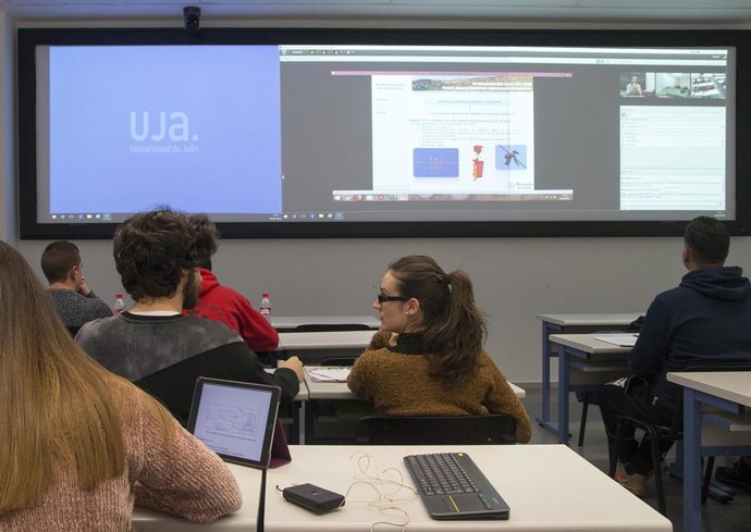 Foto de archivo de aula ADA en el Campus de Linares