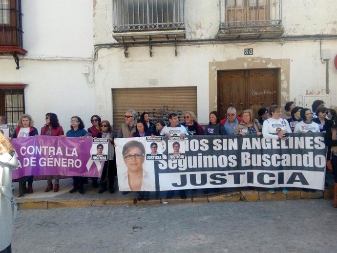 Concentración por la desaparicion de Ángeles Zurera en Aguilar de la Frontera, en una imagen de archivo.