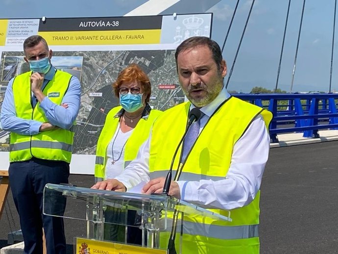 El ministro de Transportes, Movilidad y Agenda Urbana (MITMA), José Luis Ábalos