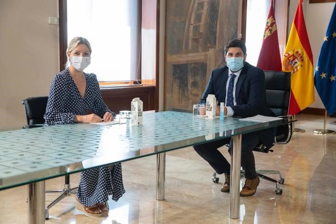 López Miras, Representante De La Región De Murcia  En El Comité Europeo De Las Regiones Y La Consejera De Empresa, Industria Y Portavocía, Ana Martínez Vidal, Con Competencias En Asuntos Relacionados Con La UE