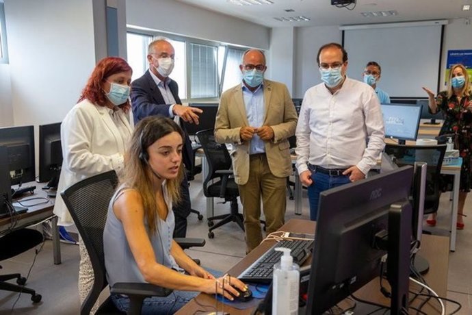 Rodríguez visita nueva sede del servicio de atención e información al Covid