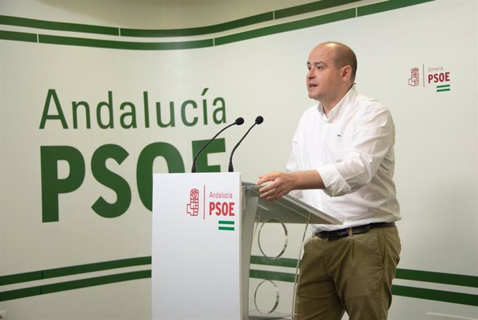 El secretario de Organización del PSOE de Almería y senador nacional por esta provincia, Antonio Martínez Rodríguez