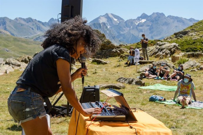 La actuación Mounqup inaugura el Festival Sonidos en la Naturaleza 'SoNna Huesca'.