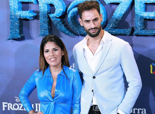 Isa Pantoja y Asraf, en la premiere de 'Frozen II'