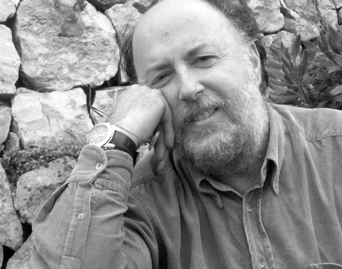 El escritor y profesor valenciano Miguel Herráez